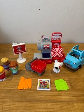 Little People Target drive up play set all pieces included like new